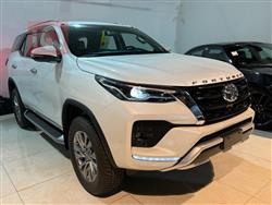 تۆیۆتا فۆرچێنەر